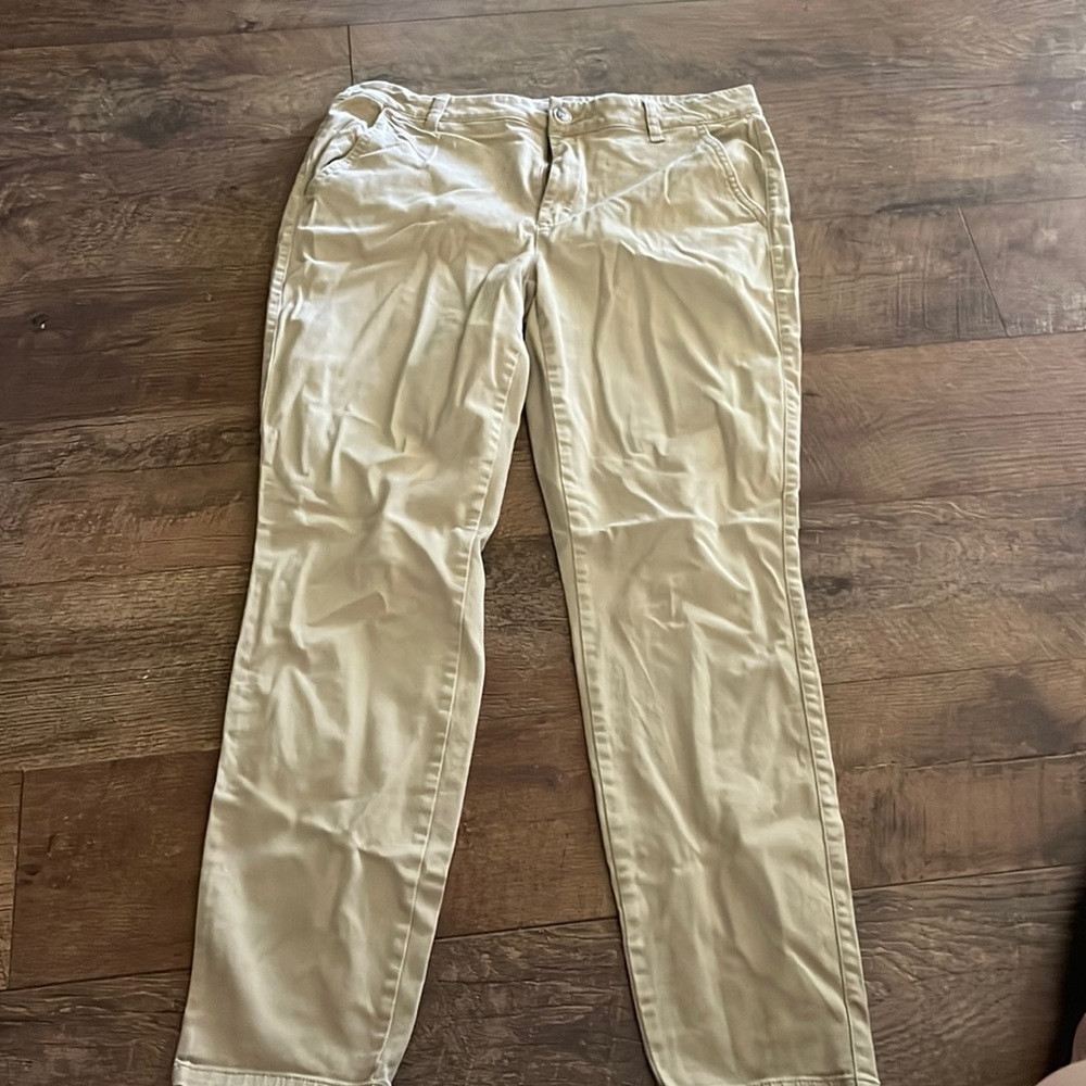Aeropostale khaki pants